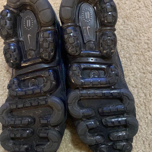 Air Max - Picture 4 of 5